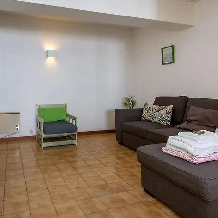 Rocha & Mar By Lovelystay Apartment